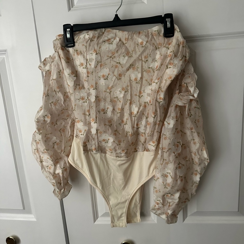 Cream colored floral angelic bodysuit blouse - new never worn with tags removed